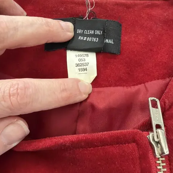 MODA International Velvet Moto Jacket Zip Up Vintage Style Red Sz 8 Lined - Picture 9 of 10